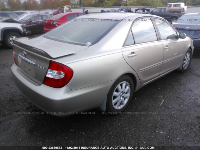 4T1BE30KX2U111420 - 2002 TOYOTA CAMRY LE/XLE/SE GOLD photo 4