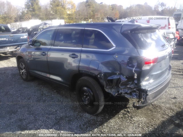 5TDZZRFH0HS215501 - 2017 TOYOTA HIGHLANDER LE/LE PLUS BLUE photo 3