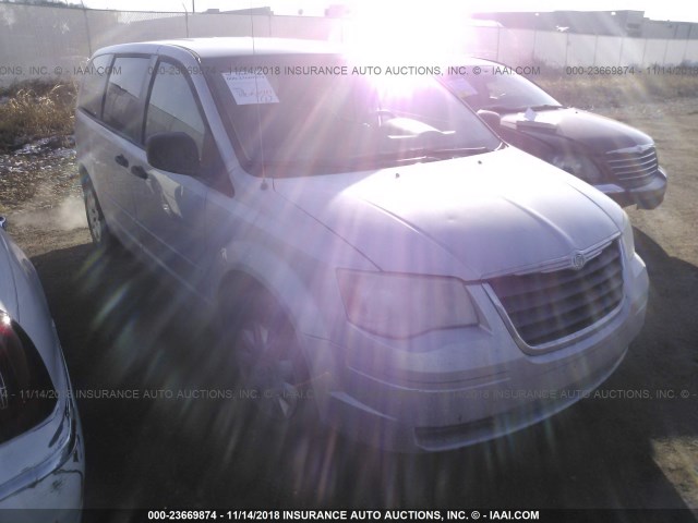 2A8HR44HX8R781376 - 2008 CHRYSLER TOWN & COUNTRY LX SILVER photo 1