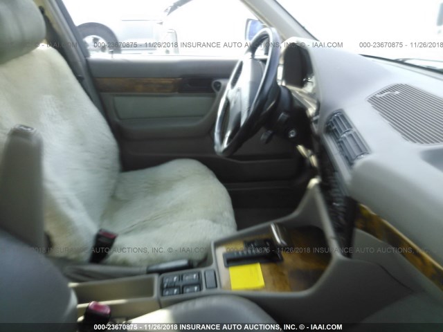 WBAHD6310PBJ89081 - 1993 BMW 525 I AUTOMATIC BLACK photo 5