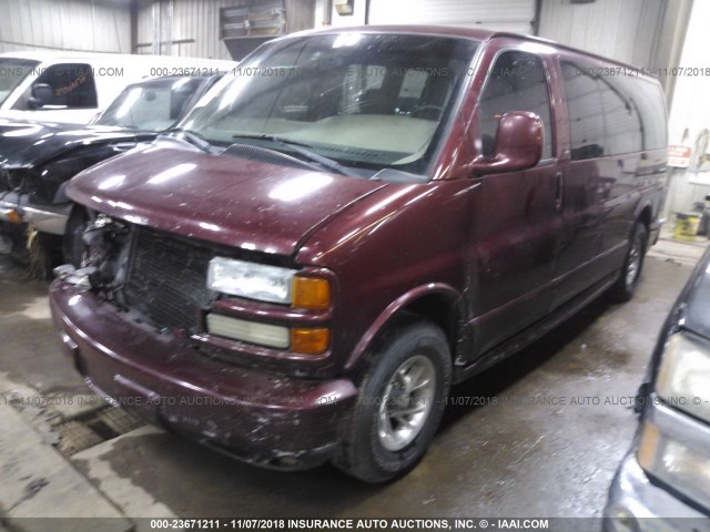 1GNFG65RX11244595 - 2001 CHEVROLET EXPRESS G1500  MAROON photo 2