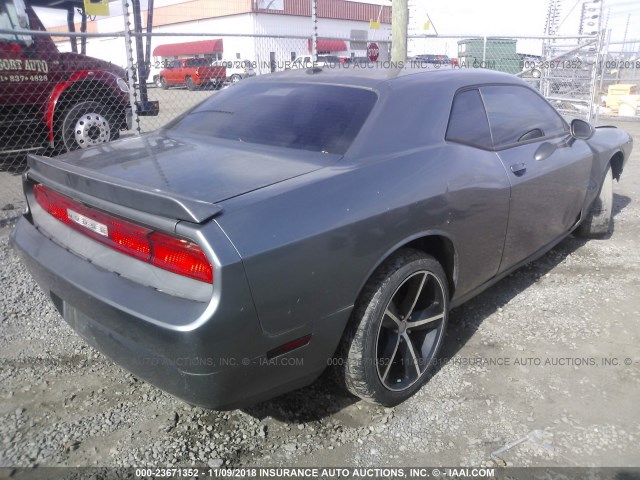 2C3CDYAG6CH189253 - 2012 DODGE CHALLENGER SXT GRAY photo 4