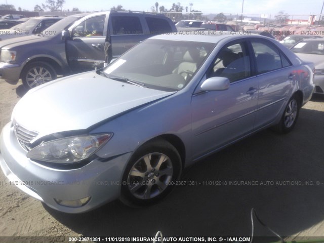JTDBF32K660169956 - 2006 TOYOTA CAMRY LE/XLE 浅蓝色 照片 2