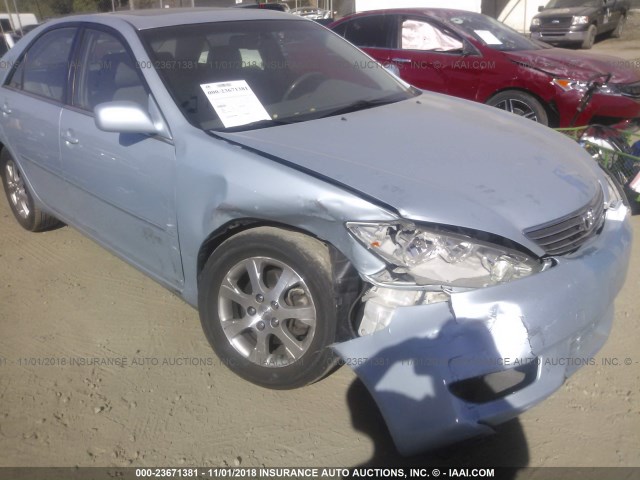 JTDBF32K660169956 - 2006 TOYOTA CAMRY LE/XLE 浅蓝色 照片 6