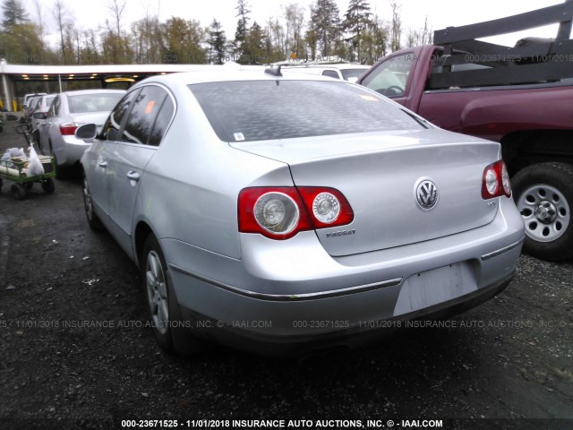 WVWAK73C36P163738 - 2006 VOLKSWAGEN PASSAT 2.0T/2.0T VALUE SILVER photo 3