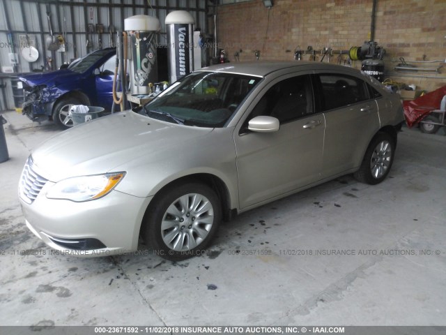 1C3CCBAB7EN170547 - 2014 CHRYSLER 200 LX GOLD photo 2