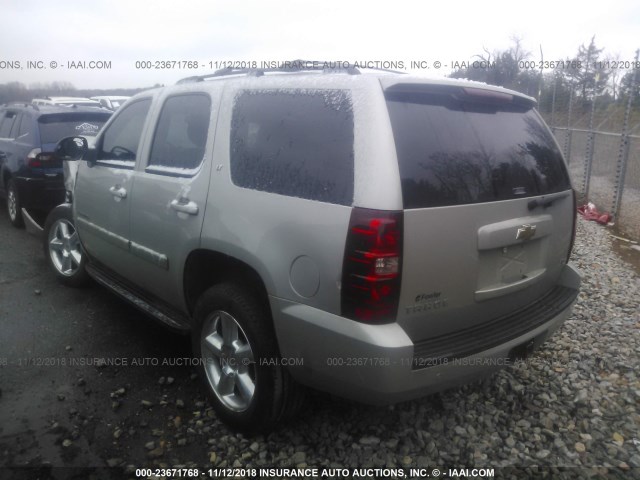 1GNFK23069R176904 - 2009 CHEVROLET TAHOE K1500 LT GRAY photo 3