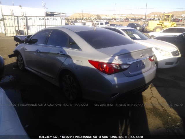 5NPEC4AC3EH822749 - 2014 HYUNDAI SONATA SE/LIMITED SILVER photo 3