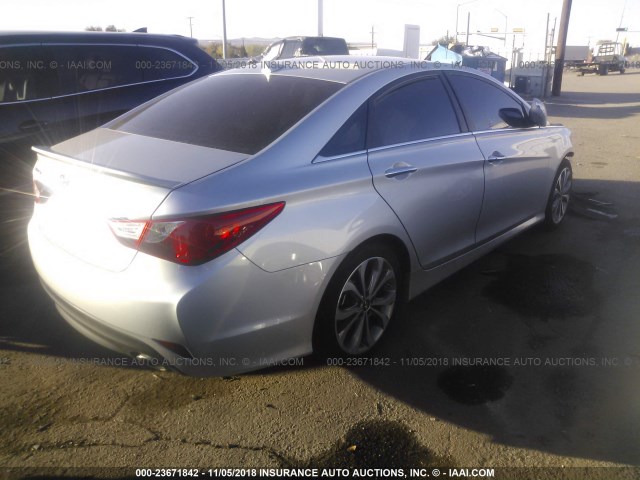 5NPEC4AC3EH822749 - 2014 HYUNDAI SONATA SE/LIMITED SILVER photo 4