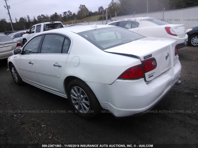 1G4HC5EM9BU133639 - 2011 BUICK LUCERNE CXL WHITE photo 3