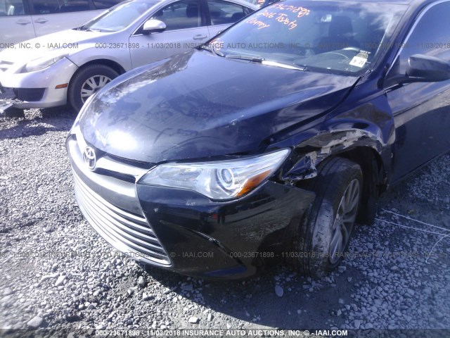 4T1BF1FK0GU580547 - 2016 TOYOTA CAMRY LE/XLE/SE/XSE BLACK photo 6