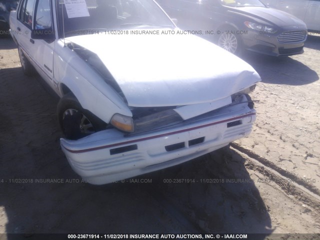 1G2JB54H0R7586929 - 1994 PONTIAC SUNBIRD LE WHITE photo 6