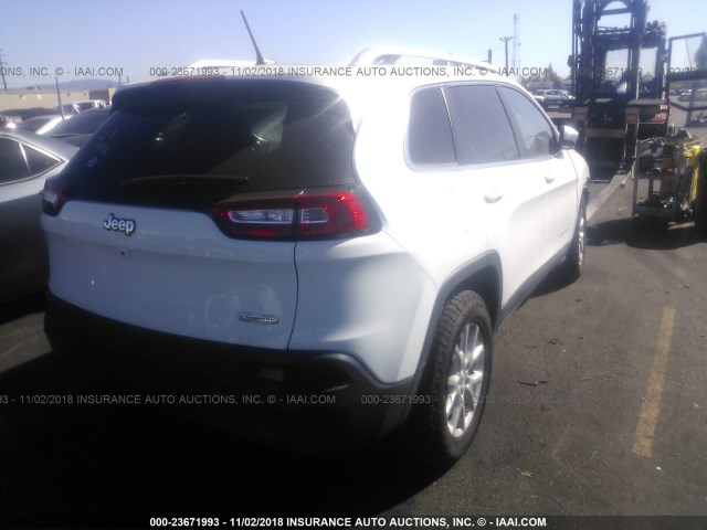 1C4PJLCB7HW585405 - 2017 JEEP CHEROKEE LATITUDE WHITE photo 4