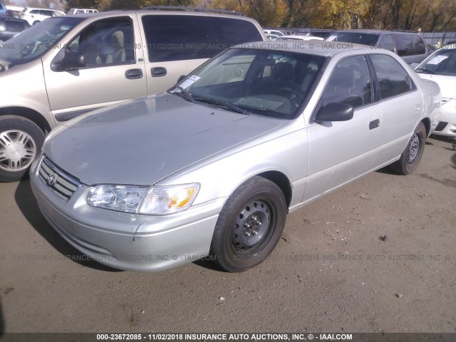 4T1BG22K91U073212 - 2001 TOYOTA CAMRY CE/LE/XLE SILVER photo 2