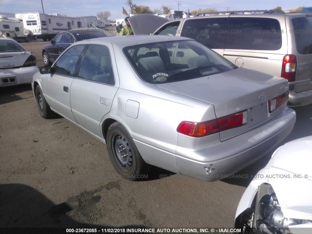 4T1BG22K91U073212 - 2001 TOYOTA CAMRY CE/LE/XLE SILVER photo 3