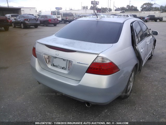 JHMCN36446C001524 - 2006 HONDA ACCORD HYBRID SILVER photo 4