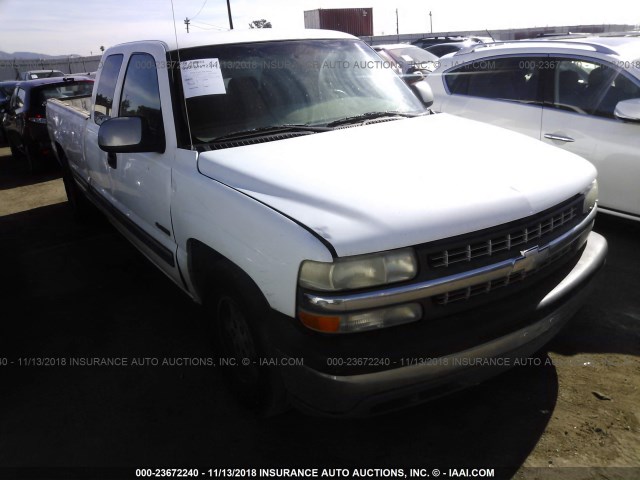 1GCEC19T51E119084 - 2001 CHEVROLET SILVERADO C1500 WHITE photo 1