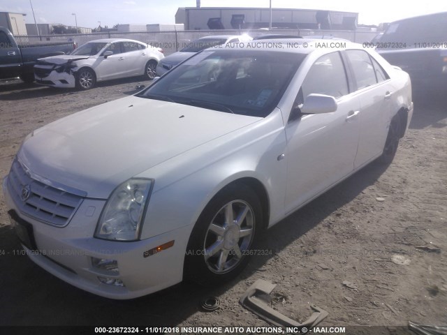 1G6DC67A450234078 - 2005 CADILLAC STS WHITE photo 2