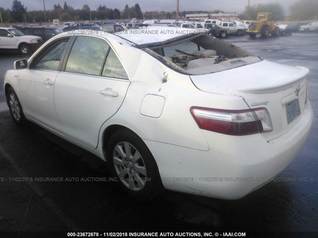 4T1BB46K18U038243 - 2008 TOYOTA CAMRY HYBRID WHITE photo 3