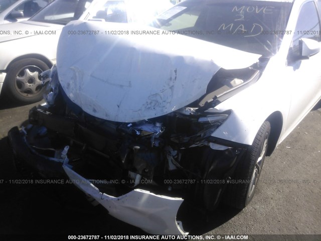 4T1BF1FK5GU262634 - 2016 TOYOTA CAMRY LE/XLE/SE/XSE 白色 照片 6