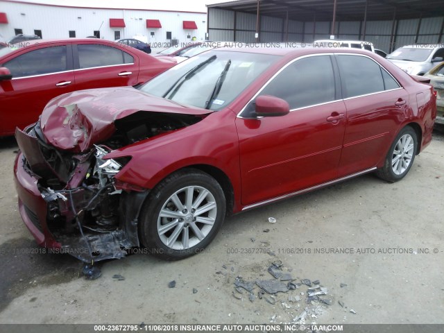 4T4BF1FK6DR331820 - 2013 TOYOTA CAMRY L/SE/LE/XLE 红色 照片 2
