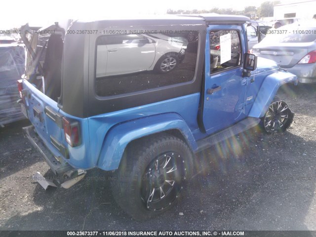 1C4GJWBG0FL538892 - 2015 JEEP WRANGLER SAHARA Dark Blue photo 4