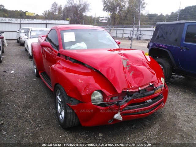 1GCES14P54B110193 - 2004 CHEVROLET SSR RED photo 1