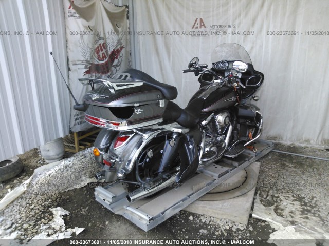 JKBVNRB1XCA005714 - 2012 KAWASAKI VN1700 B GRAY photo 4