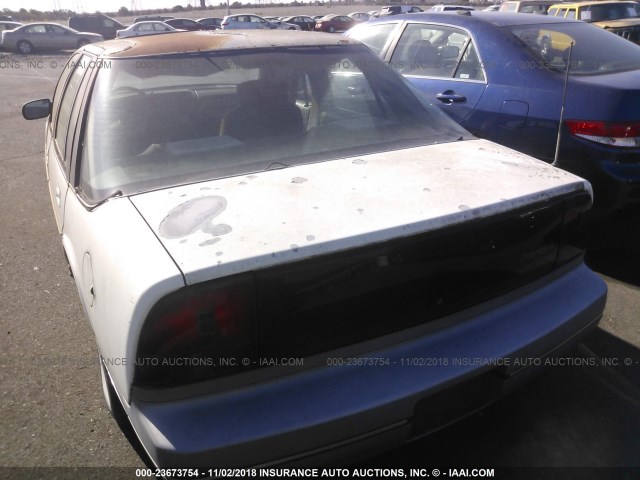 1G3WS54T3LD378106 - 1990 OLDSMOBILE CUTLASS SUPREME SL WHITE photo 3