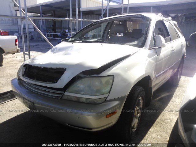 JTJGF10U520142382 - 2002 LEXUS RX 300 WHITE photo 2