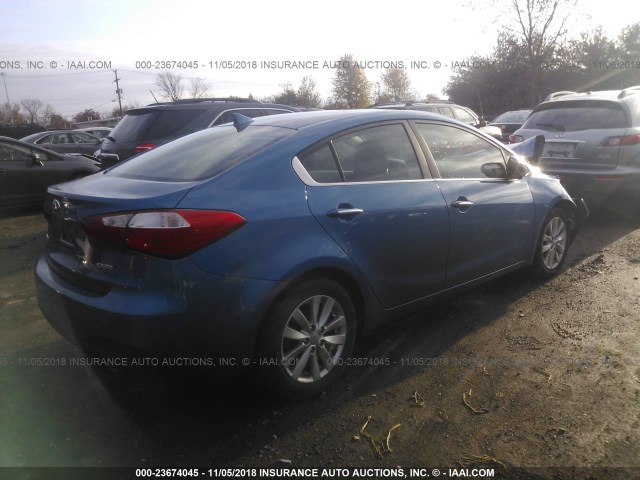 KNAFX4A8XF5361424 - 2015 KIA FORTE EX BLUE photo 4