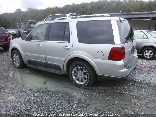 5LMFU27R93LJ22687 - 2003 LINCOLN NAVIGATOR 银色 照片 3