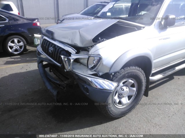 5TEHN72N52Z084809 - 2002 TOYOTA TACOMA DOUBLE CAB SILVER photo 6