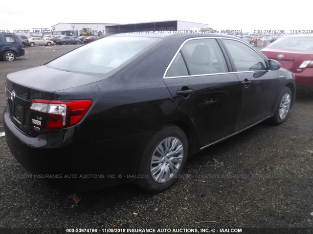 4T1BD1FK0CU062163 - 2012 TOYOTA CAMRY HYBRID/LE/XLE BLACK photo 4