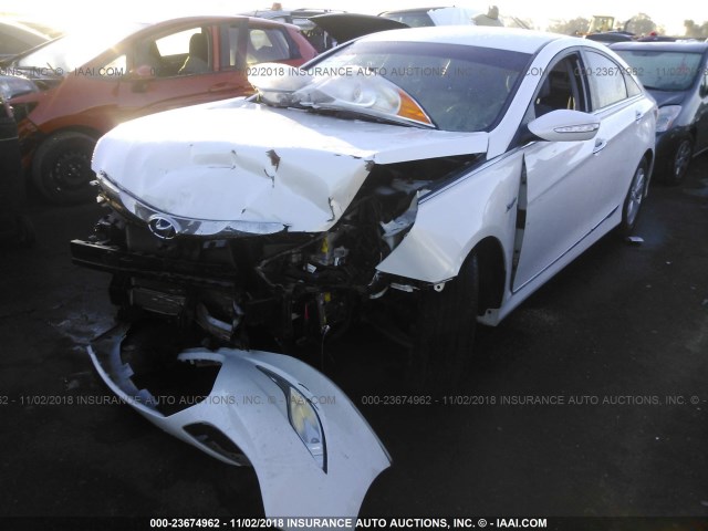 KMHEC4A48EA114153 - 2014 HYUNDAI SONATA HYBRID WHITE photo 2