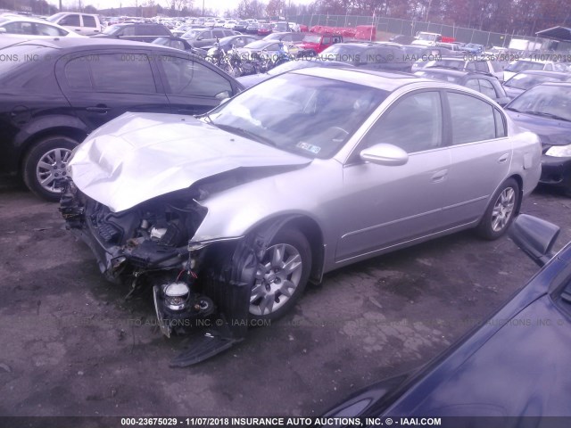 1N4AL11DX5N903047 - 2005 NISSAN ALTIMA S/SL SILVER photo 2