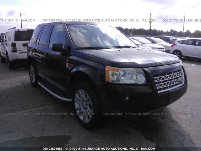 SALFP24N68H019469 - 2008 LAND ROVER LR2 SE BLACK photo 1