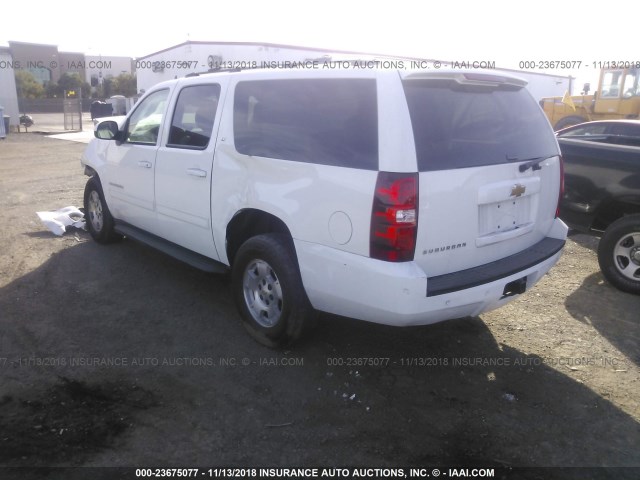 1GNSCJE04DR355518 - 2013 CHEVROLET SUBURBAN C1500 LT WHITE photo 3