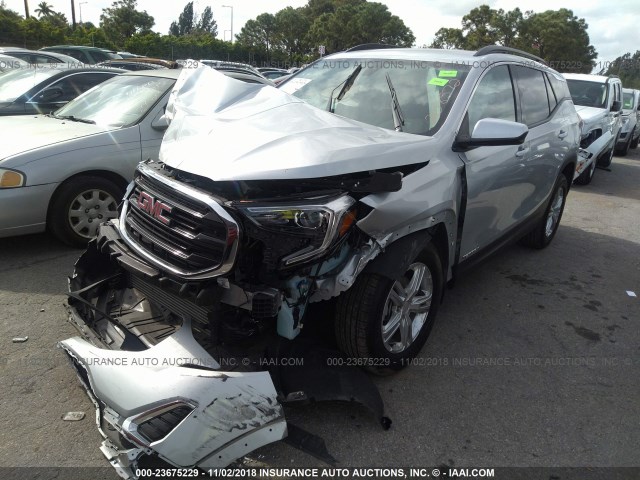 3GKALMEV1JL208372 - 2018 GMC TERRAIN SLE SILVER photo 2