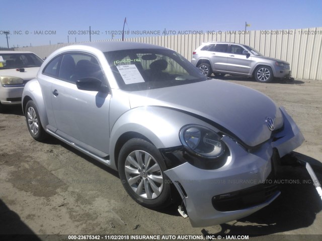 3VWF17AT6EM636173 - 2014 VOLKSWAGEN BEETLE SILVER photo 1