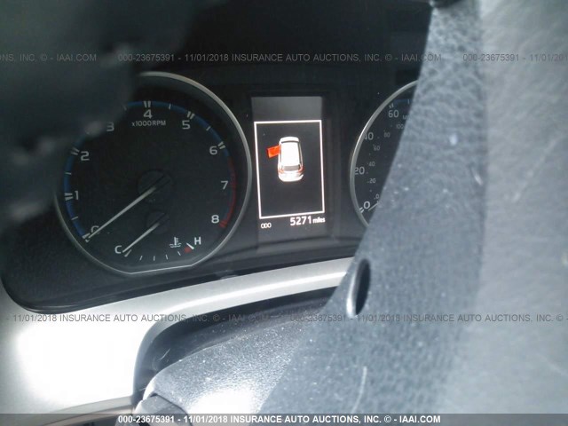 JTMRFREV2JJ199739 - 2018 TOYOTA RAV4 ADVENTURE/XLE 蓝色 照片 7