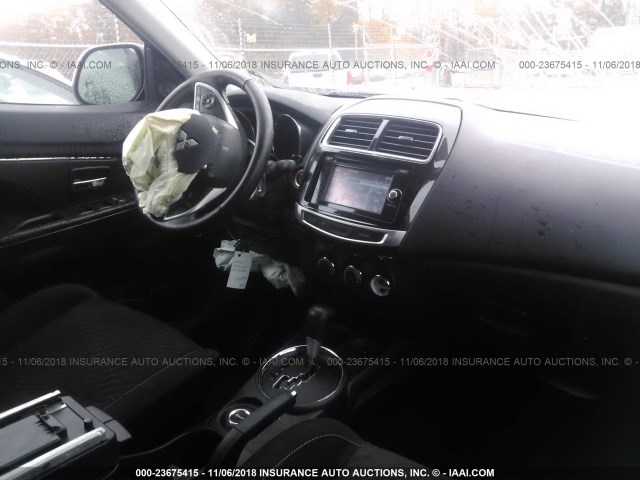 4A4AR4AU9FE024823 - 2015 MITSUBISHI OUTLANDER SPORT SE/GT WHITE photo 5