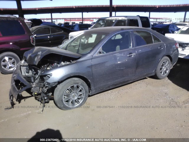 4T1BF3EK5BU643082 - 2011 TOYOTA CAMRY SE/LE/XLE 灰色 照片 2