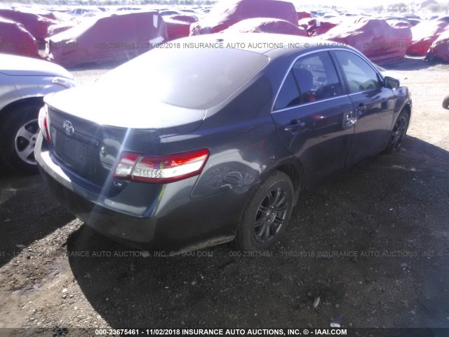 4T1BF3EK5BU643082 - 2011 TOYOTA CAMRY SE/LE/XLE 灰色 照片 4