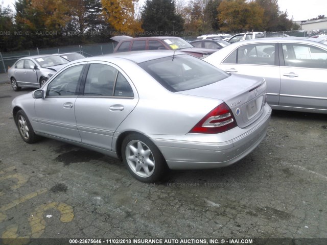 WDBRF61J83F303043 - 2003 MERCEDES-BENZ C 240 SILVER photo 3