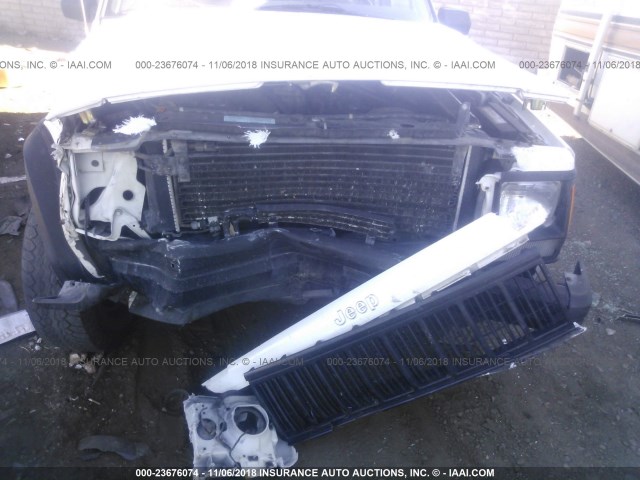 1J4FJ28S8TL312332 - 1996 JEEP CHEROKEE SE WHITE photo 6