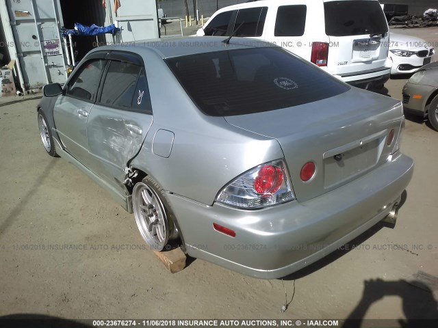 JTHBD182910007277 - 2001 LEXUS IS 300 SILVER photo 3