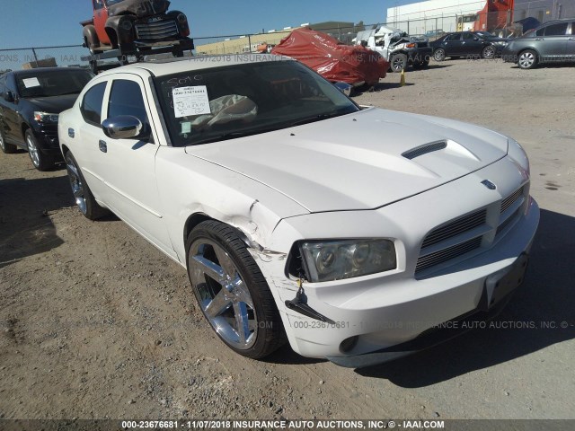 2B3KA43G76H477844 - 2006 DODGE CHARGER SE/SXT WHITE photo 1