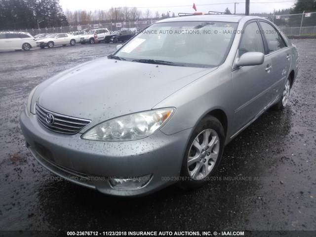 4T1BF30K36U625614 - 2006 TOYOTA CAMRY LE/XLE/SE SILVER photo 2