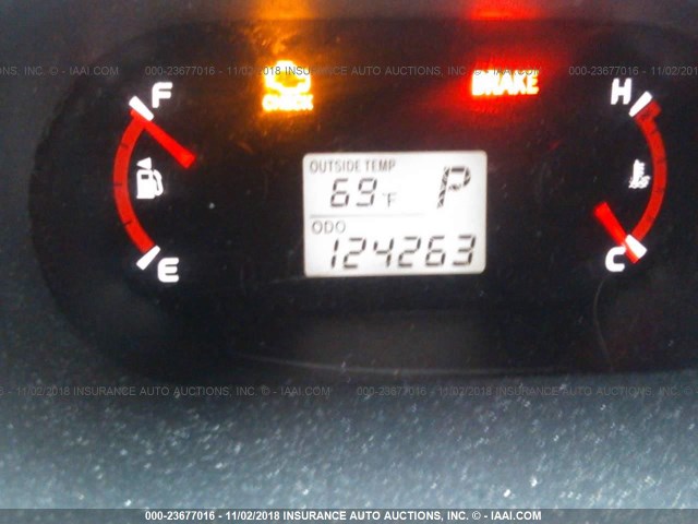 2T1KU40E79C181777 - 2009 TOYOTA COROLLA MATRIX  GRAY photo 7